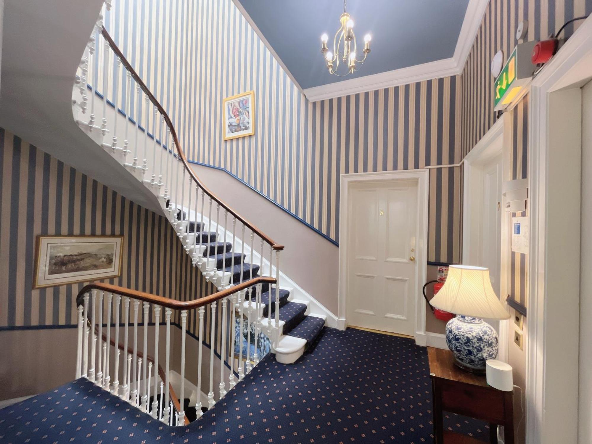 อัลลิสัน เฮาส์ Hotel เอดินบะระ ภายนอก รูปภาพ